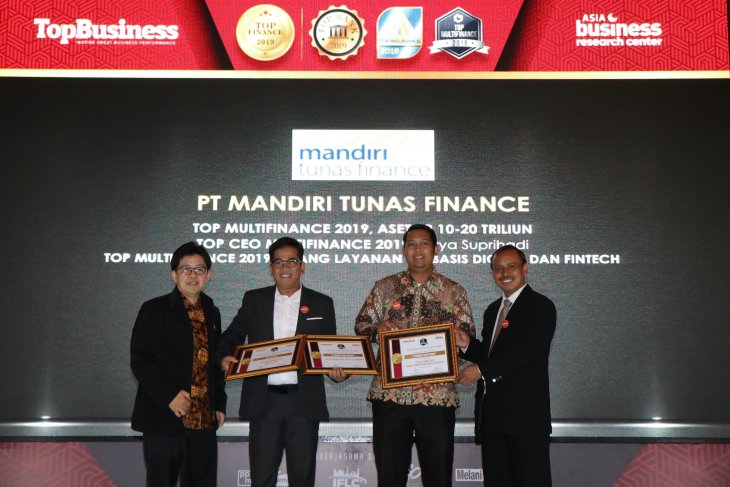 Mandiri Tunas Finance Wins Top Multifinance 2019