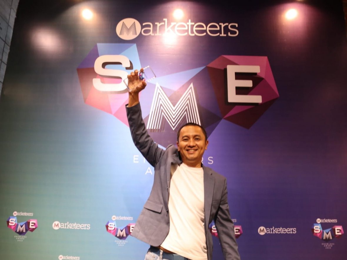 Mandiri Tunas Finance Sabet Penghargaan Markeeters SME Enablers Award 2022