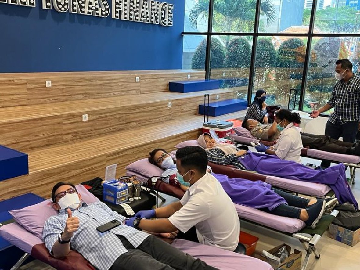 Mandiri Tunas Finance Invites the Community to Donate Special Blood for National Customer Day 2022 #A Drop of Blood from MTF for Indonesia