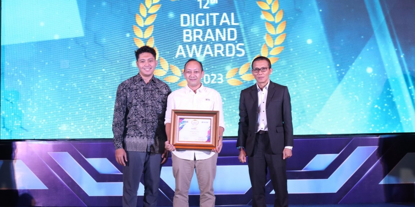 Mandiri Tunas Finance Successfully Won Corporate Brand in the Prestigious 12th Infobank Digital Brand Awards 2023