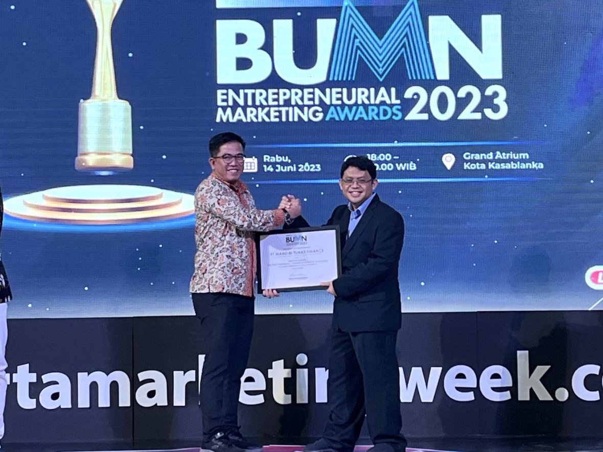 Mandiri Tunas Finance Wins the 2023 BUMN Entrepreneurial Marketing Awards