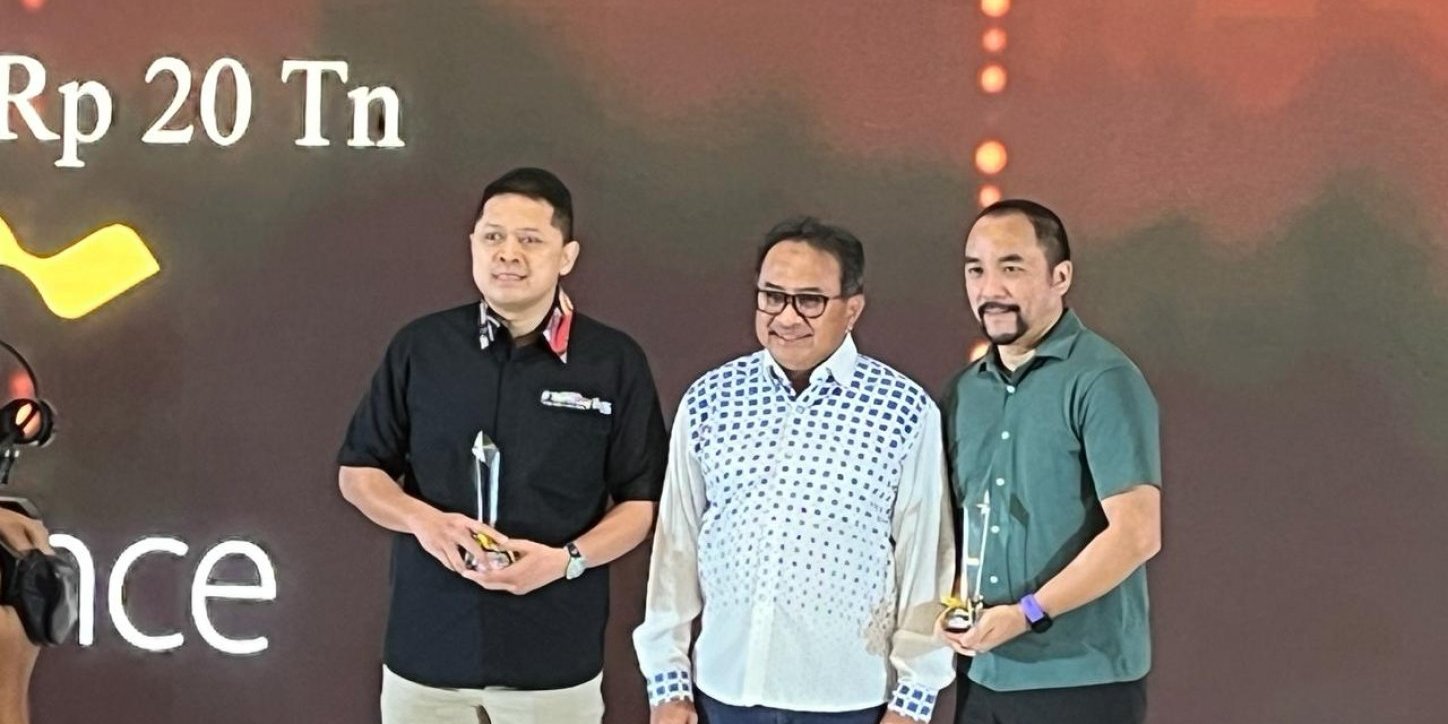 MTF Dinobatkan The Best Efficiency Improvement Of The Year Pada Mandiri Subsidiaries Award 2023